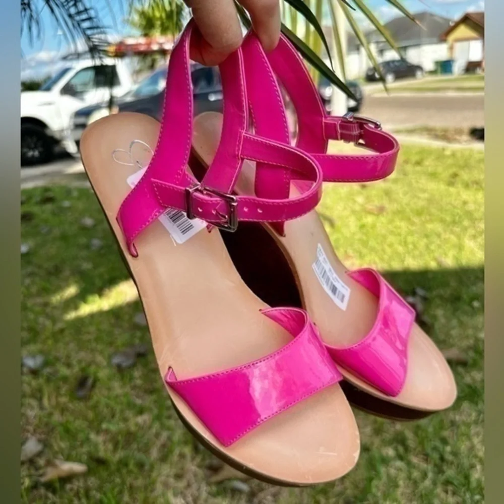 Jessica Simpson Miercen Neon pink wedge sandal